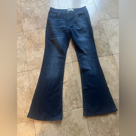 KanCan ladies flair size 13 petite jeans, NWOT perfect condition very soft - Picture 1 of 10